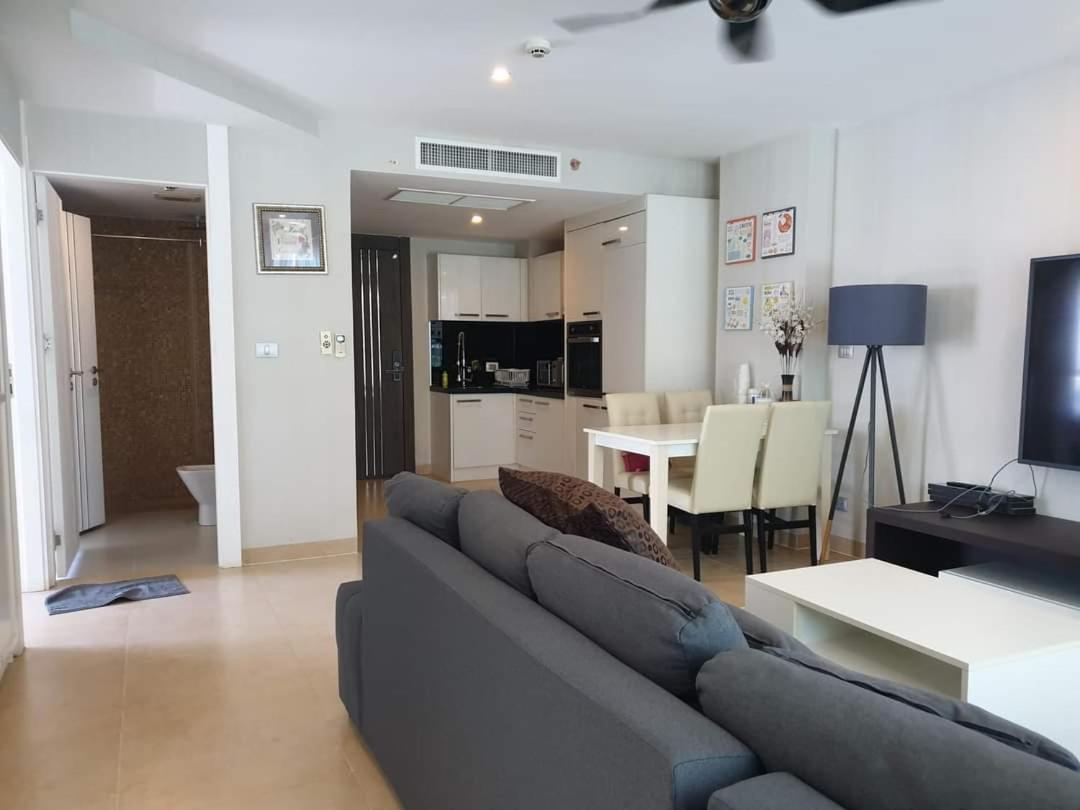 Centara Avenue 2 Bedrooms Pool View Pattaya Exterior foto